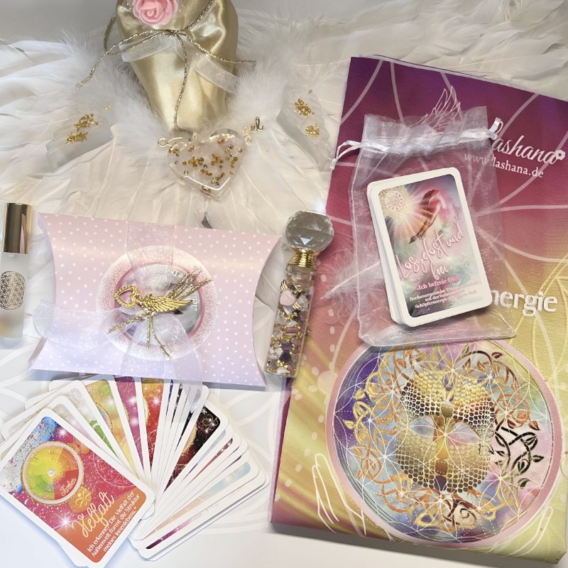 4-7-teiliges Transformations Kartenset„ Losgelöst und frei - Ich befreie Dich“ - 4-teiliges Kartenset mit Kartendeck, Tuch, Edelstein-Handschmeichler und Schutz-Raumspray